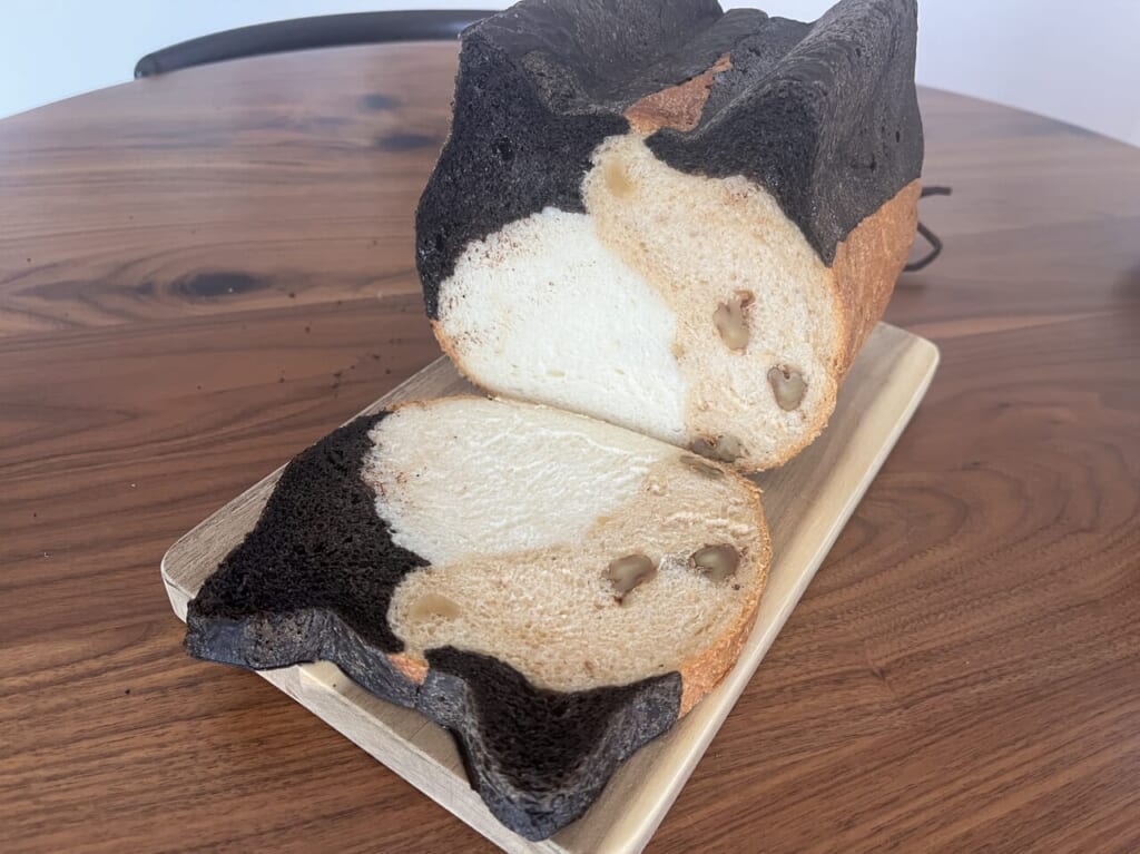 ねこねこ食パン