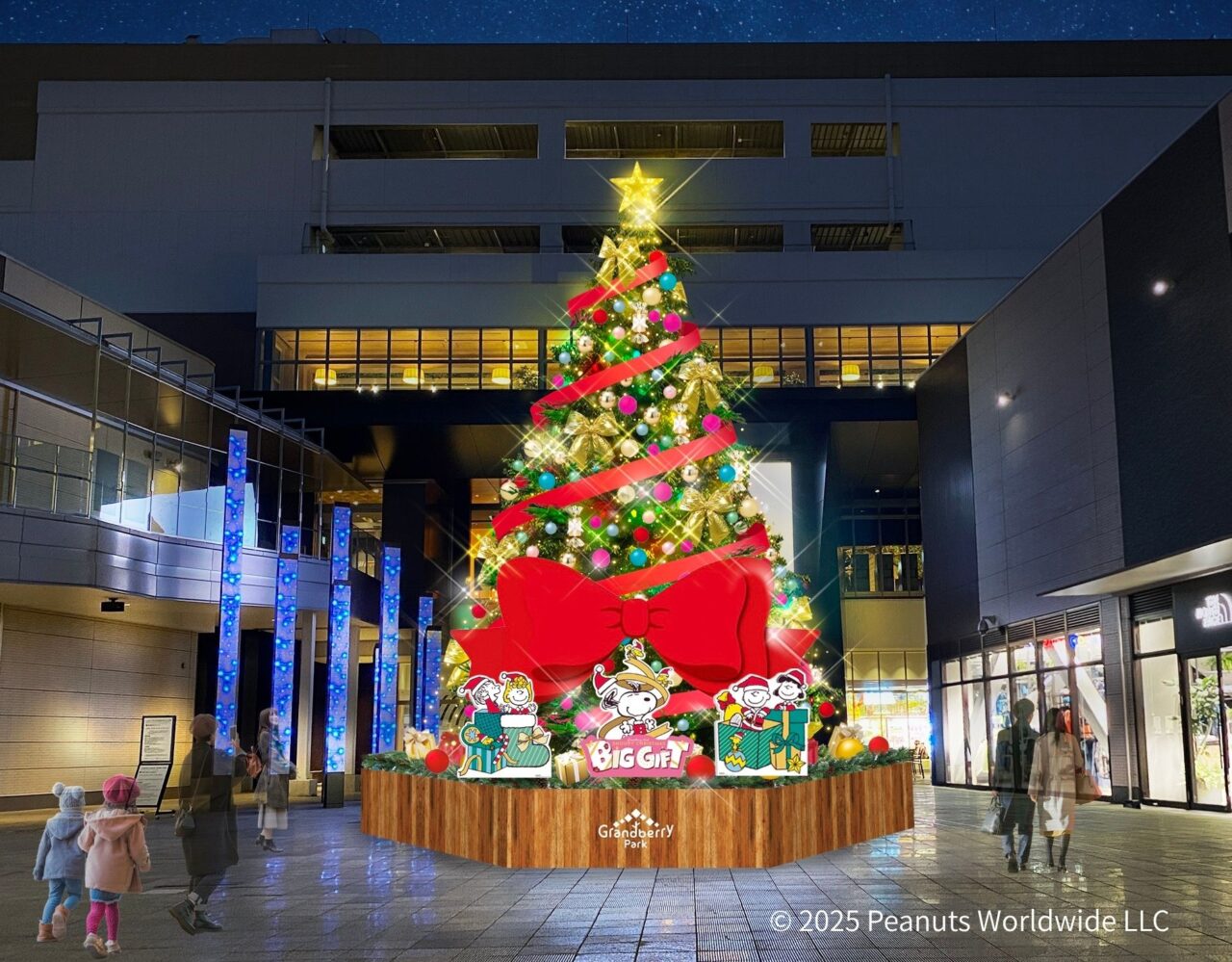 BIG GIFT グランベリーパーク クリスマスツリー