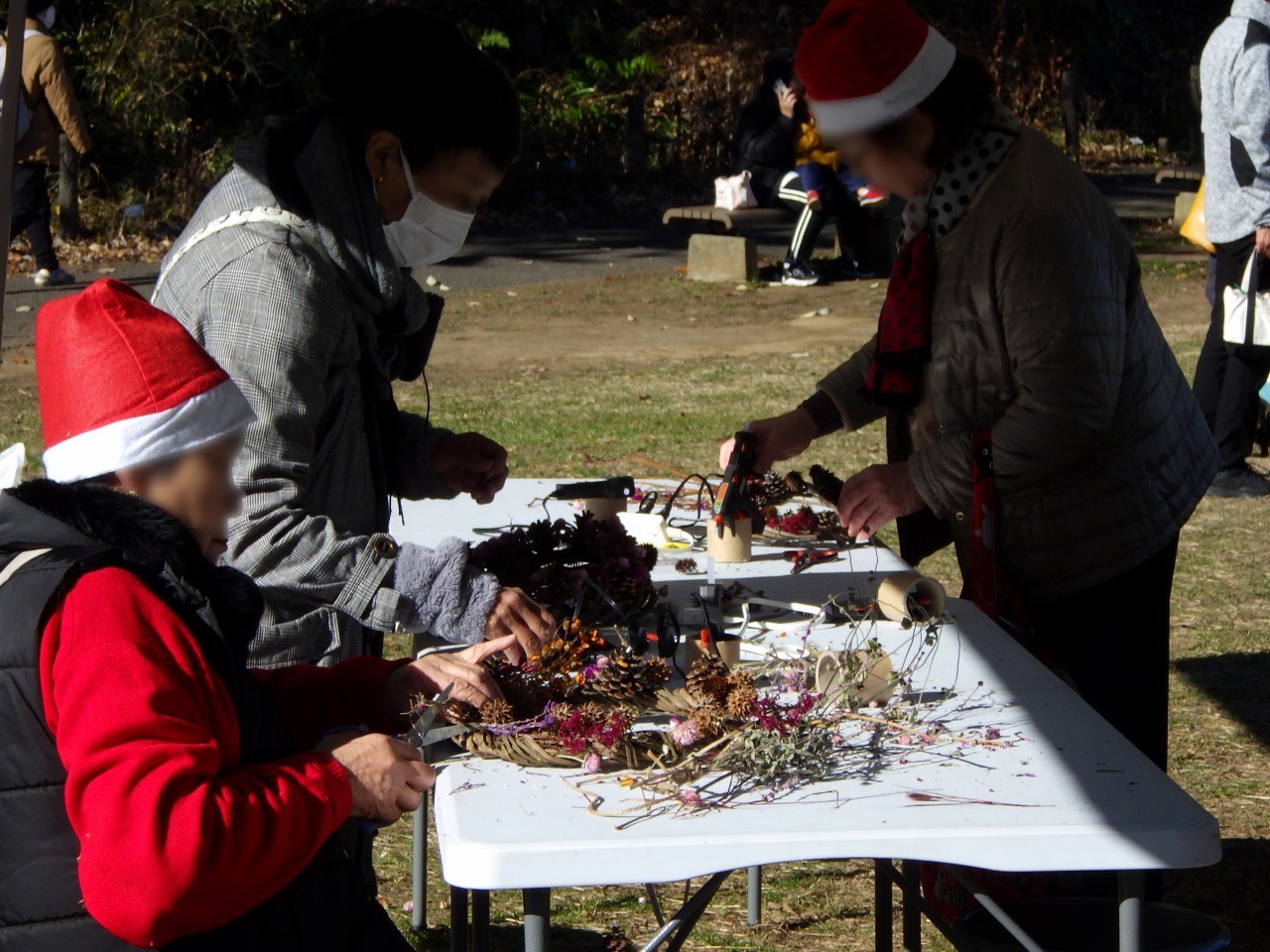 自然素材を使ったクラフト体験 小山内裏公園