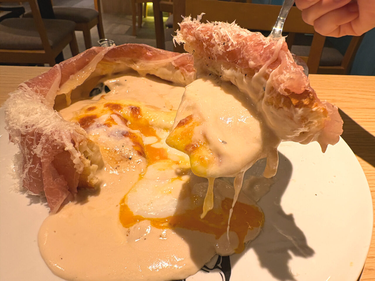 原価ビストロチーズプラス シカゴピザ